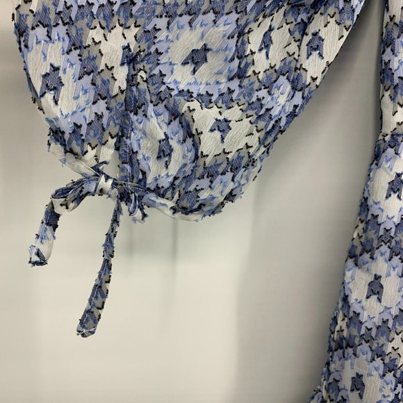 Calvin Klein Dress Blue Floral Tiered Midi Tie 3/4 Sleeve V Neck - Picture 14 of 14